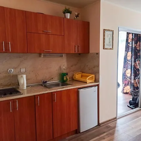 Rainbow 1 Complex Ξενοδοχείο με διαμερίσματα 3*