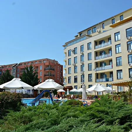 Ξενοδοχείο με διαμερίσματα Rainbow 1 Complex